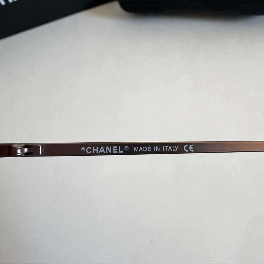 Chanel CC Logo Rimless Sunglasses - Picture 6 of 12